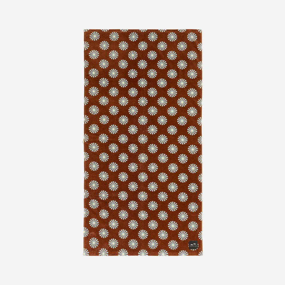 slowtide-sun-dazed-toast-beach-towel-serviette-de-plage-en-coton-motif-marguerit image 1