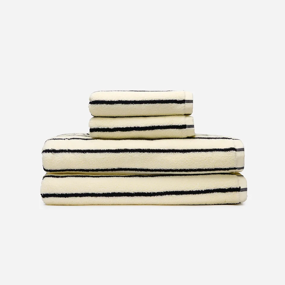 slowtide-koko-plush-bath-towel-bundle-2-2-cr-me-2-serviettes-de-bain-2-serviette image 1