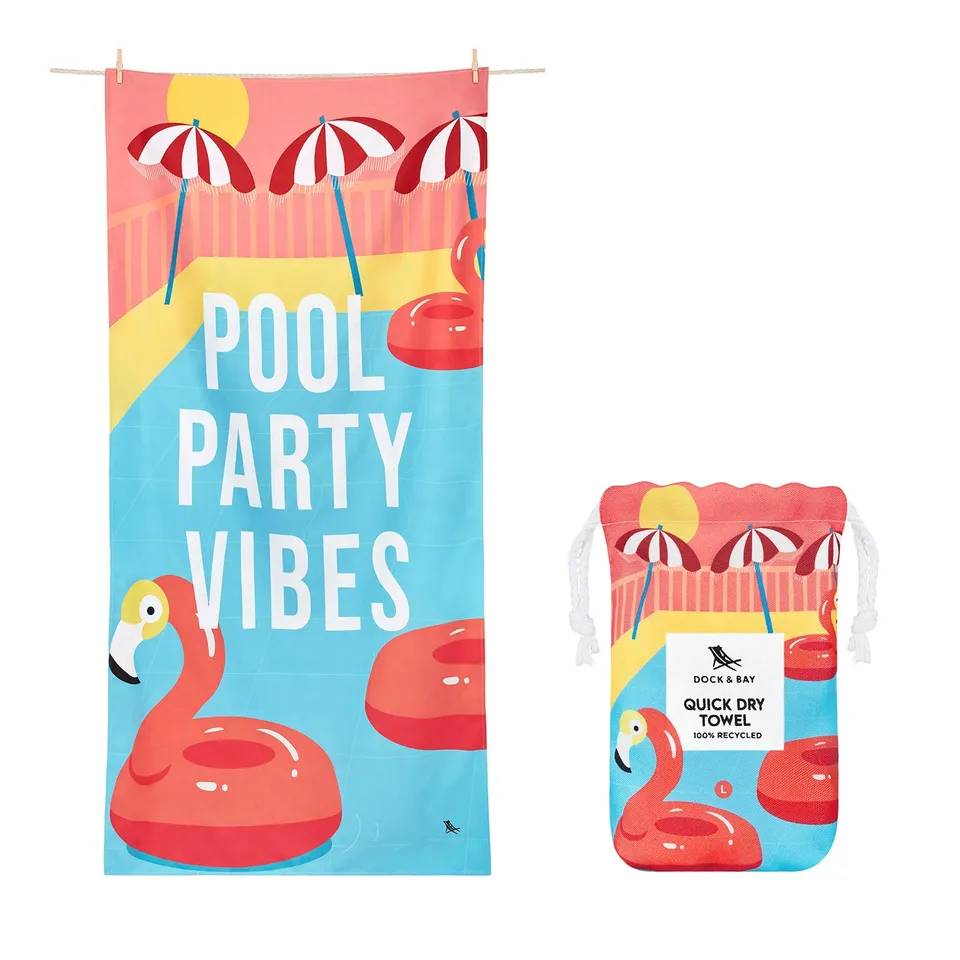 dock-bay-quick-dry-towel-pool-party-vibes-serviette-de-plage-festif-s-chage-rapi image 1
