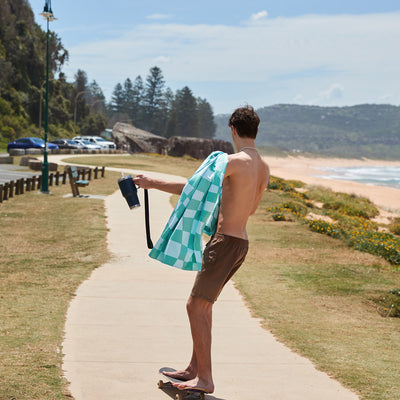 dock-bay-quick-dry-towel-check-mate-serviette-de-plage-dition-limit-e-s-chage-ra image 2